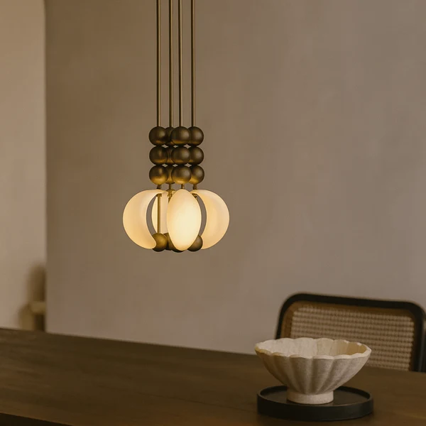 Glödvik LED-Pendelleuchte aus poliertem Chrom, Gold