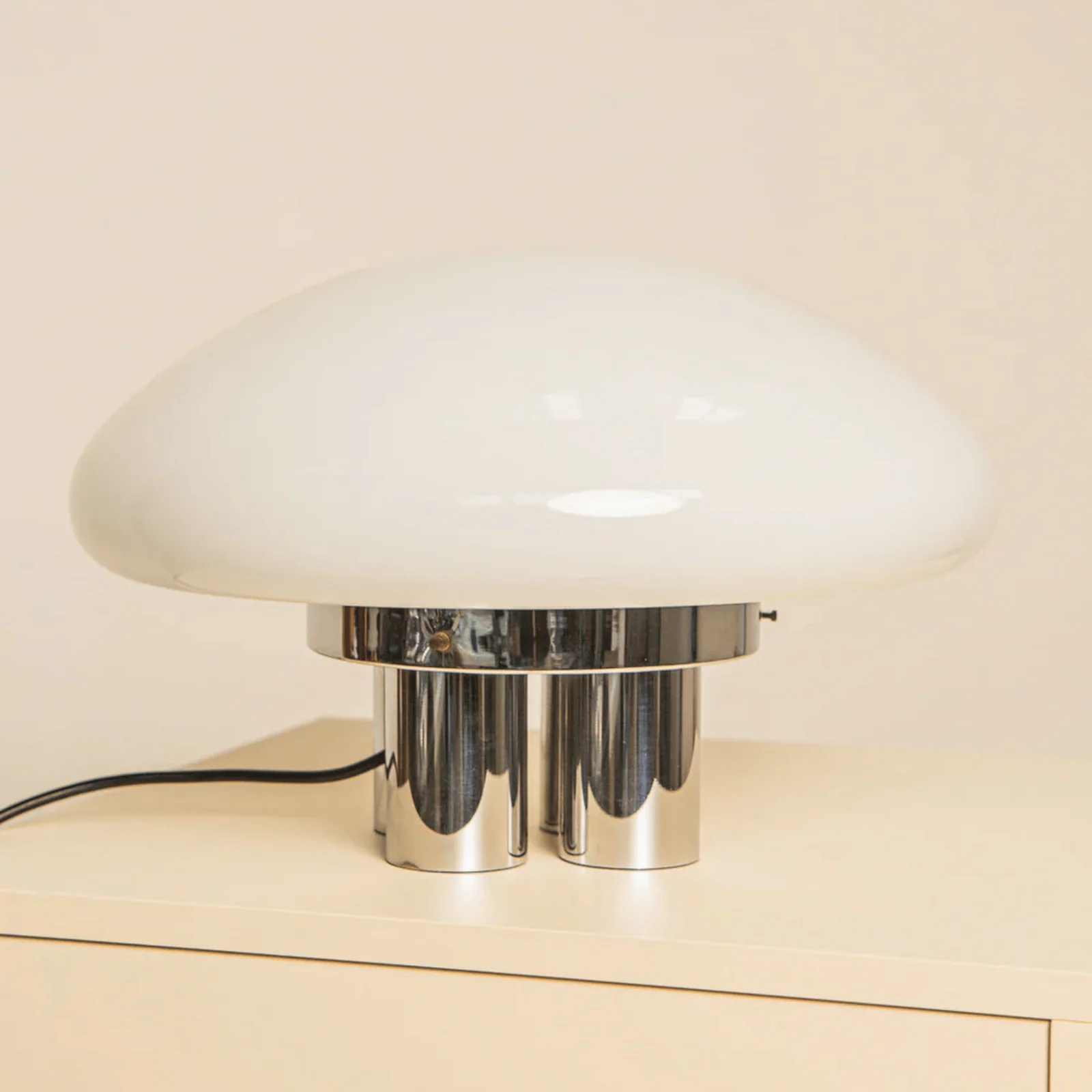 Valbo Bauhaus Table Lamp Retro Milk White LED Light, Lamps