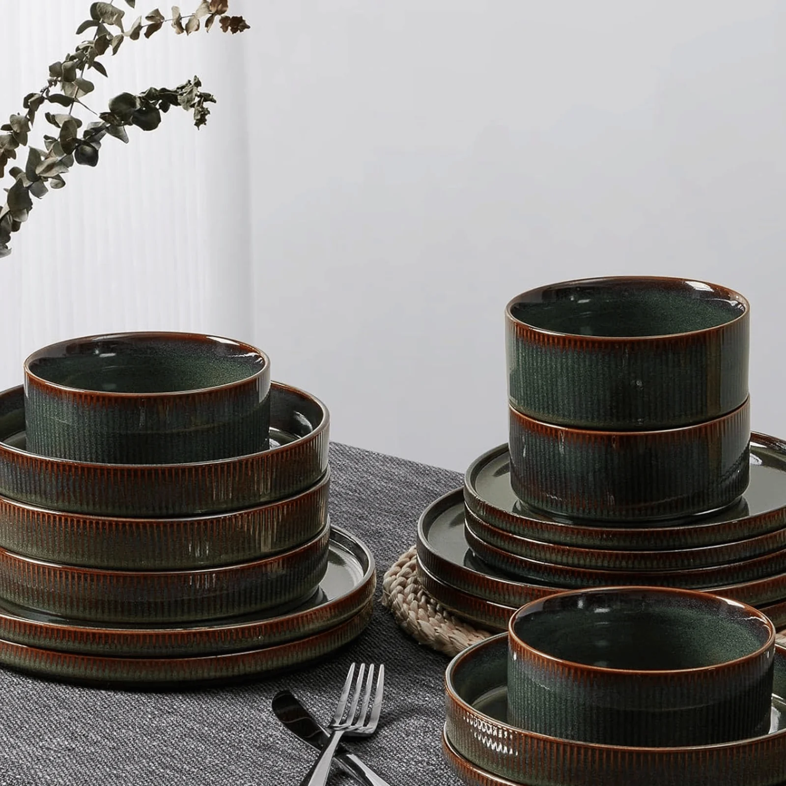 Grondal Groen Geribbeld Aardewerk Servies