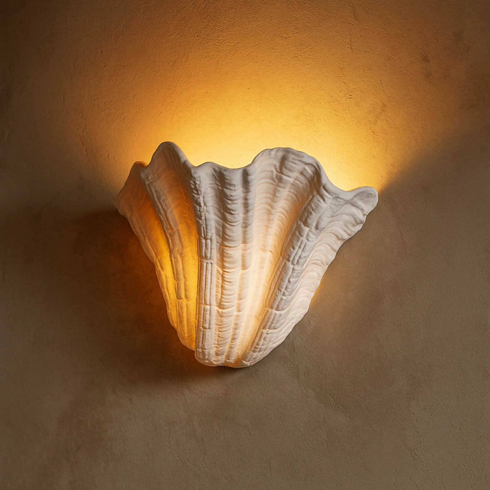 Skalva Handgemaakte Gips Schelp LED Wandlamp
