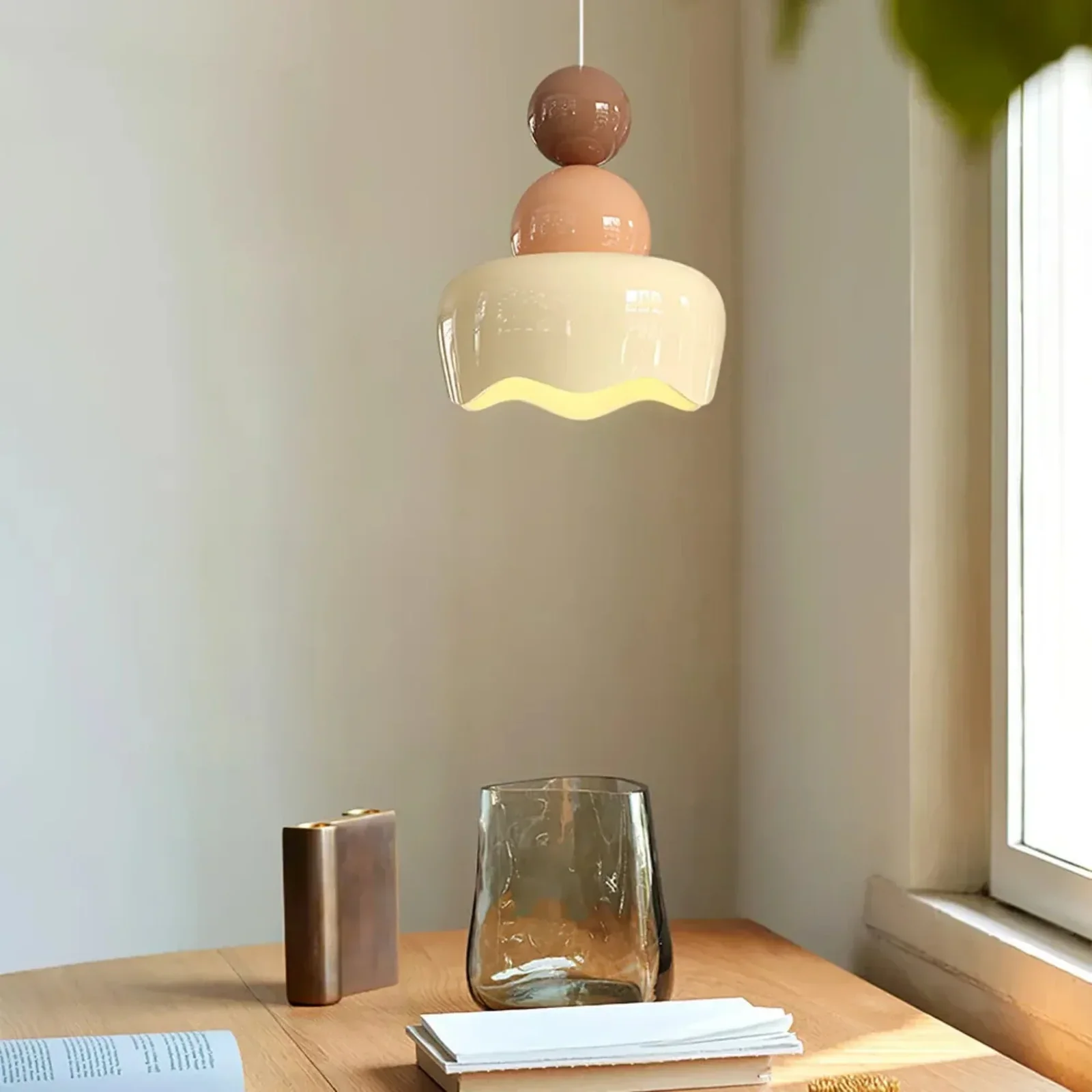 Cream Resin Glass Pendant Light for Bedroom Decor, Ceiling Fixtures, Ljuva